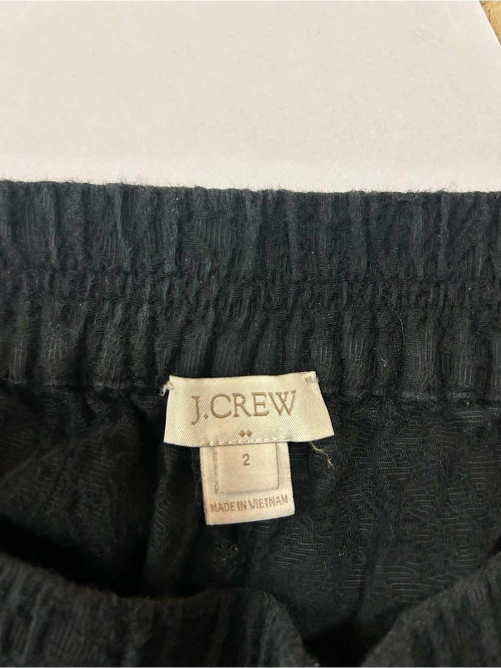 J.Crew black jacquard pull-on boardwalk shorts - Picture 3 of 4